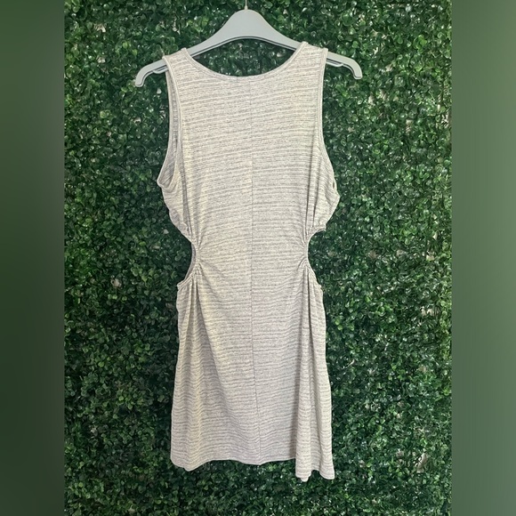 Heather Grey Side Cut Out Dress Caution to the Wind size Medium - Picture 2 of 4